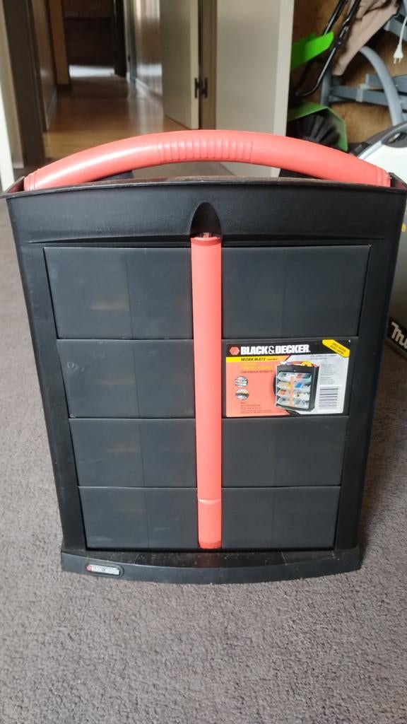 Sorteer kastje, Ophalen