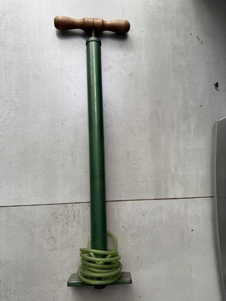 Pompe à Pied Velo Vintage Old School Bike Cycle métal & bois, Enlèvement ou Envoi