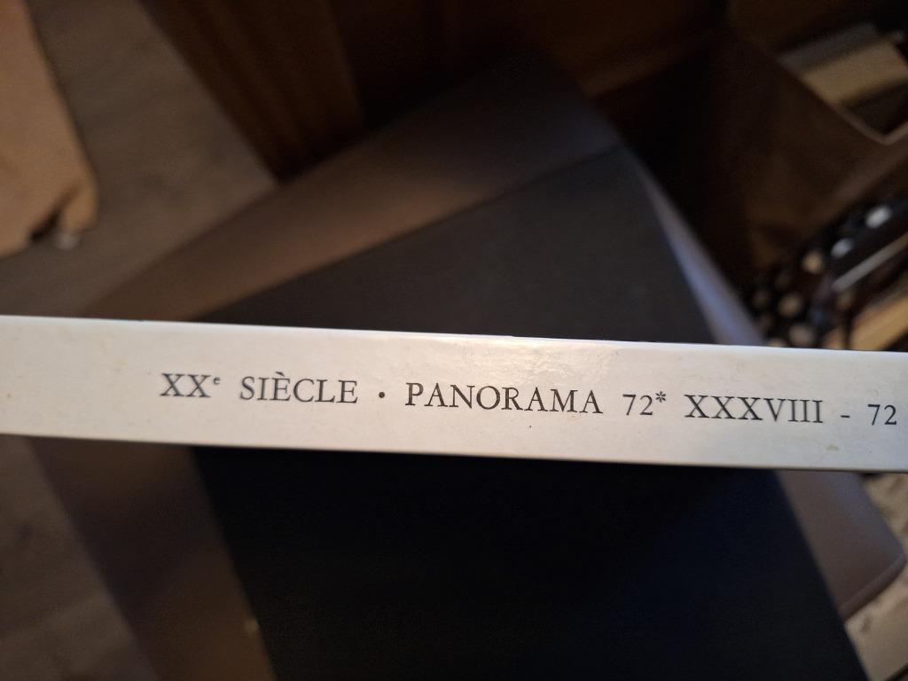 XXe siècle n38. Panorama 72. Comprend 2 lithographies André, Enlèvement