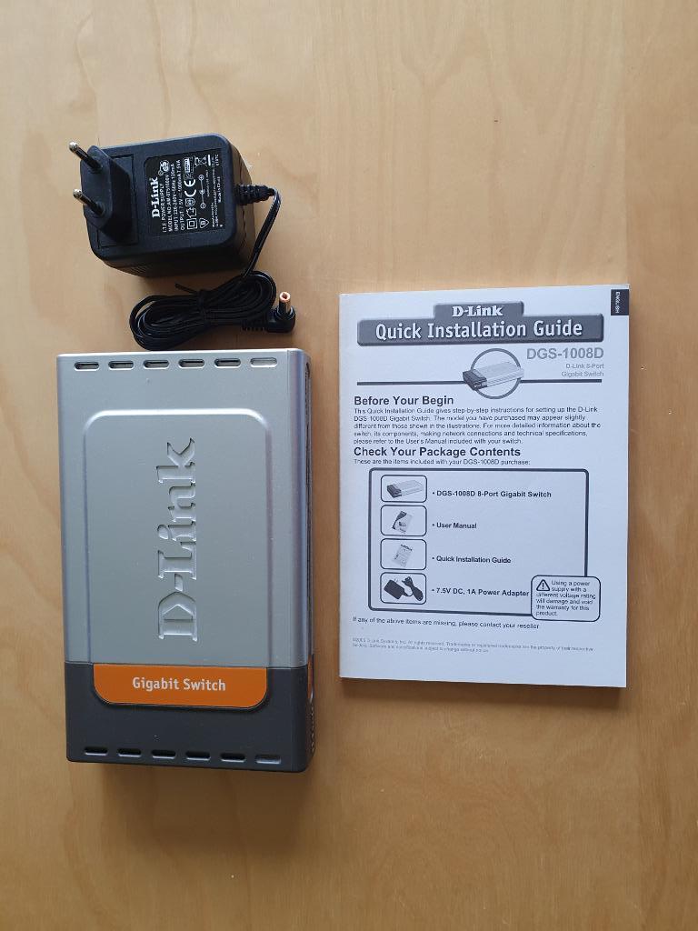 D-Link gigabit-switch, Computers en Software, Ophalen of Verzenden, Zo goed als nieuw