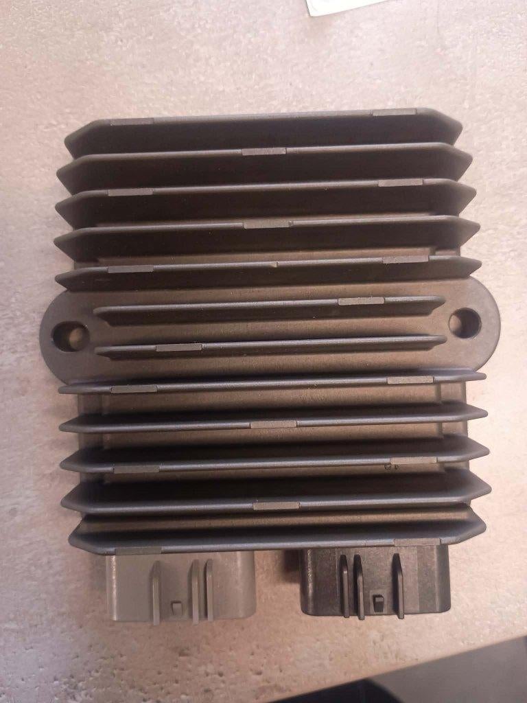 Suzuki gelijkrichter 32800-31J00 / SH847, Fietsen en Brommers, Brommeronderdelen | Algemeen, Ophalen of Verzenden, Nieuw, Overige typen