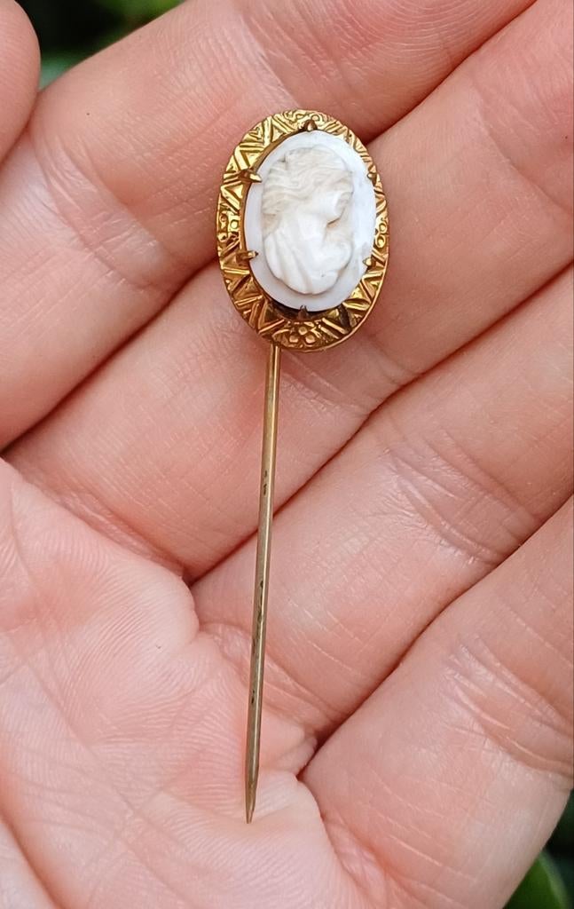 Antiek speldje, broche, pin met cameo, Ophalen of Verzenden, Zo goed als nieuw
