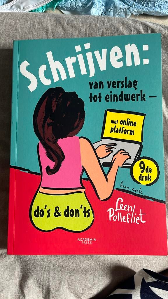 Leen Pollefliet - Schrijven: van verslag tot eindwerk, Livres, Livres Autre, Comme neuf, Enlèvement ou Envoi