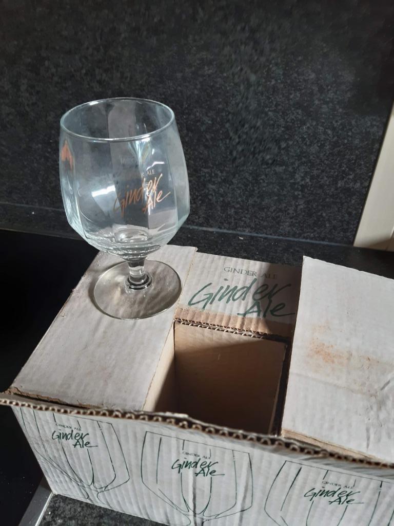 Oude originele Ginder Ale glazen met verpakking, Ophalen, Nieuw
