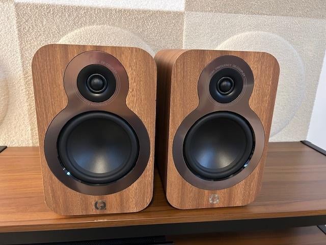 Q-Acoustics 3030c oak bookshelf maand !!!