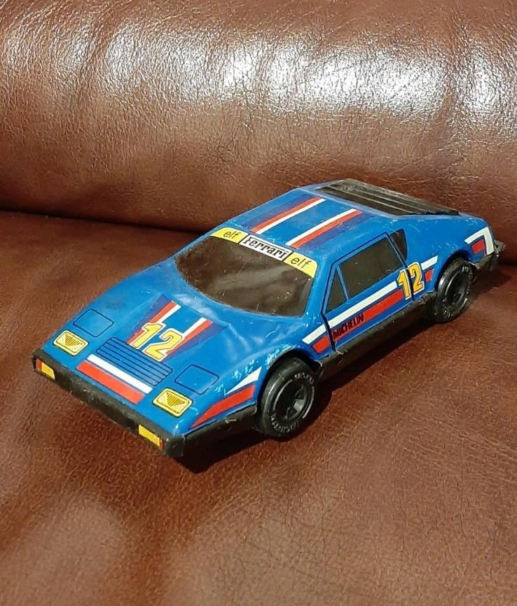 Boîtes Ferrari vintage, Hobby & Loisirs créatifs, Voitures miniatures | 1:24, Enlèvement ou Envoi, Comme neuf