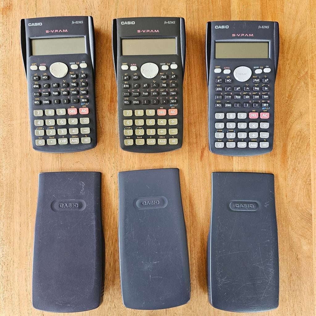 Casio FX-82MS, Ophalen of Verzenden, Zo goed als nieuw