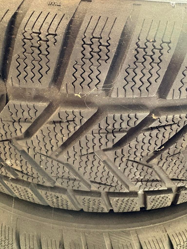 4 x 215/50/r18 winterbanden, Ophalen, 18 inch, Winterbanden, Band(en)