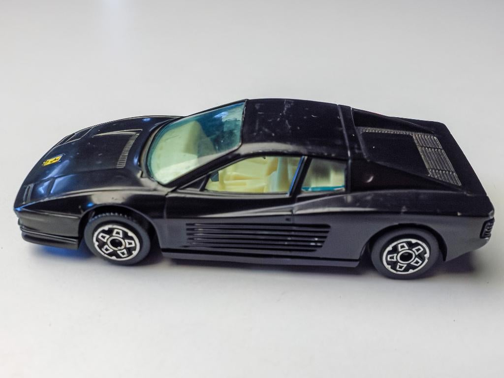 Burago Ferrari Testa Rossa 1/43, Ophalen of Verzenden, Gebruikt, Auto, Overige merken