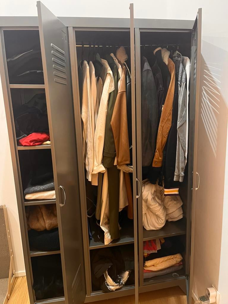 Dressing in industriële stijl, Huis en Inrichting, Kasten | Kleerkasten, Ophalen, Industrielle, Zo goed als nieuw, Metaal