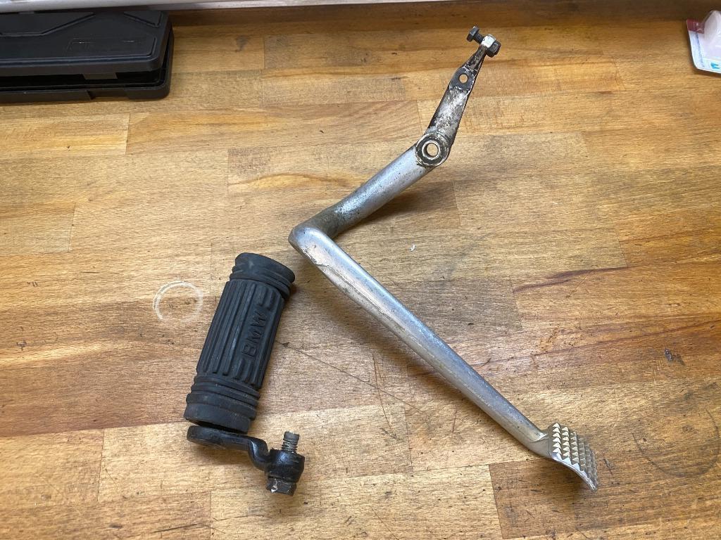 BMW rem pedaal compleet Rechts - R100 R90 R80 R75 R65 R60, Ophalen of Verzenden, Gebruikt