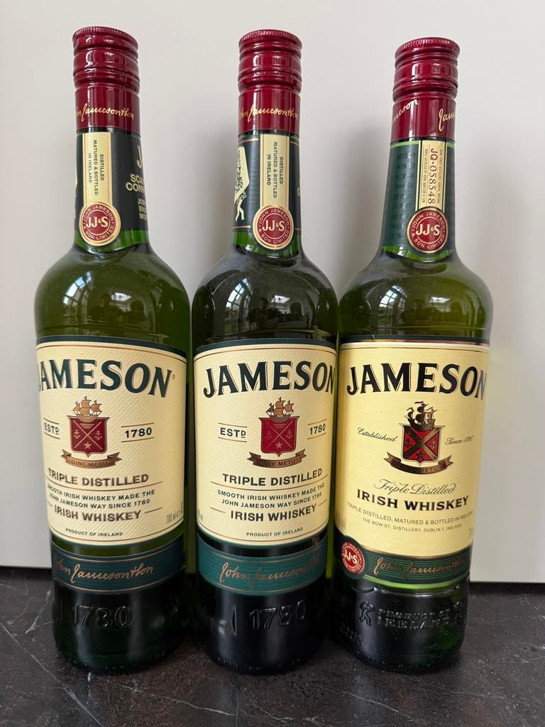 3 bouteilles de whisky Jameson, Collections, Enlèvement, Neuf, Autres types
