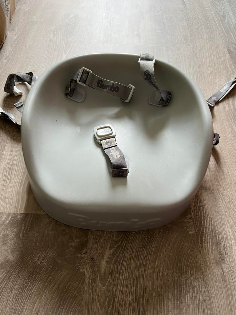 Bumbo Stoelverhoger, Ophalen, Zo goed als nieuw