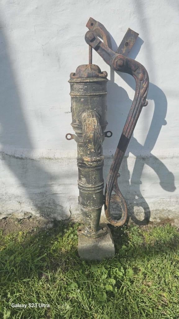 ancienne pompe décorative en fonte, Tuin en Terras, Waterpompen, Ophalen, Gebruikt, Handmatig, Dompelpomp