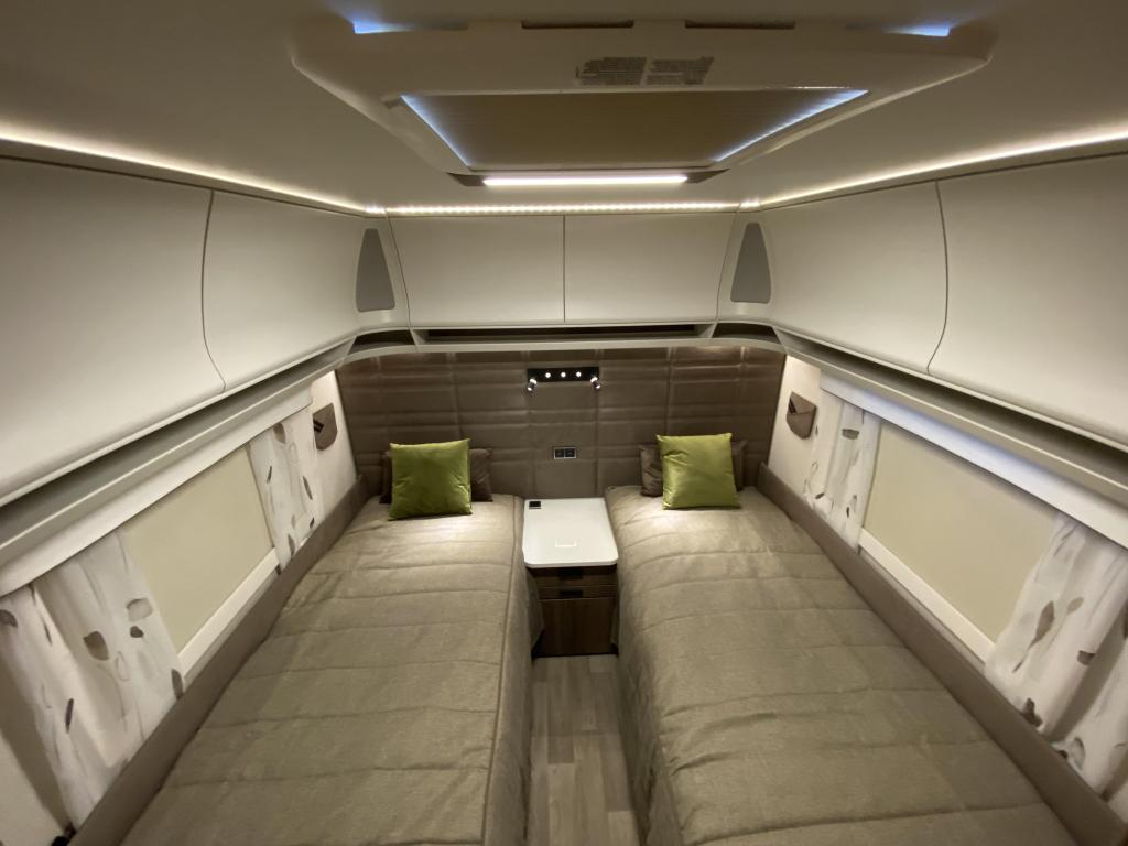 Kabe Ametist 560 GLE B2, Caravans en Kamperen, Caravans, Rondzit, Bedrijf, Kabe, 6 tot 7 meter