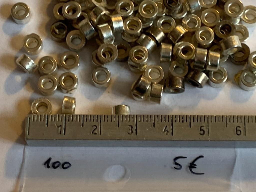 100 metalen kralen, Enlèvement ou Envoi, Neuf, Perle