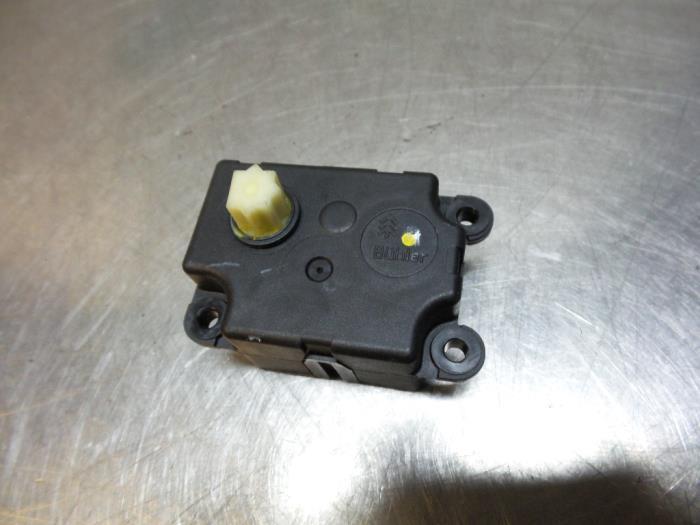 Clapet chauffage moteur d'un Renault Scenic (Scenic 03-), Autos : Pièces & Accessoires, Moteurs & Accessoires, Renault, -, 3 mois de garantie