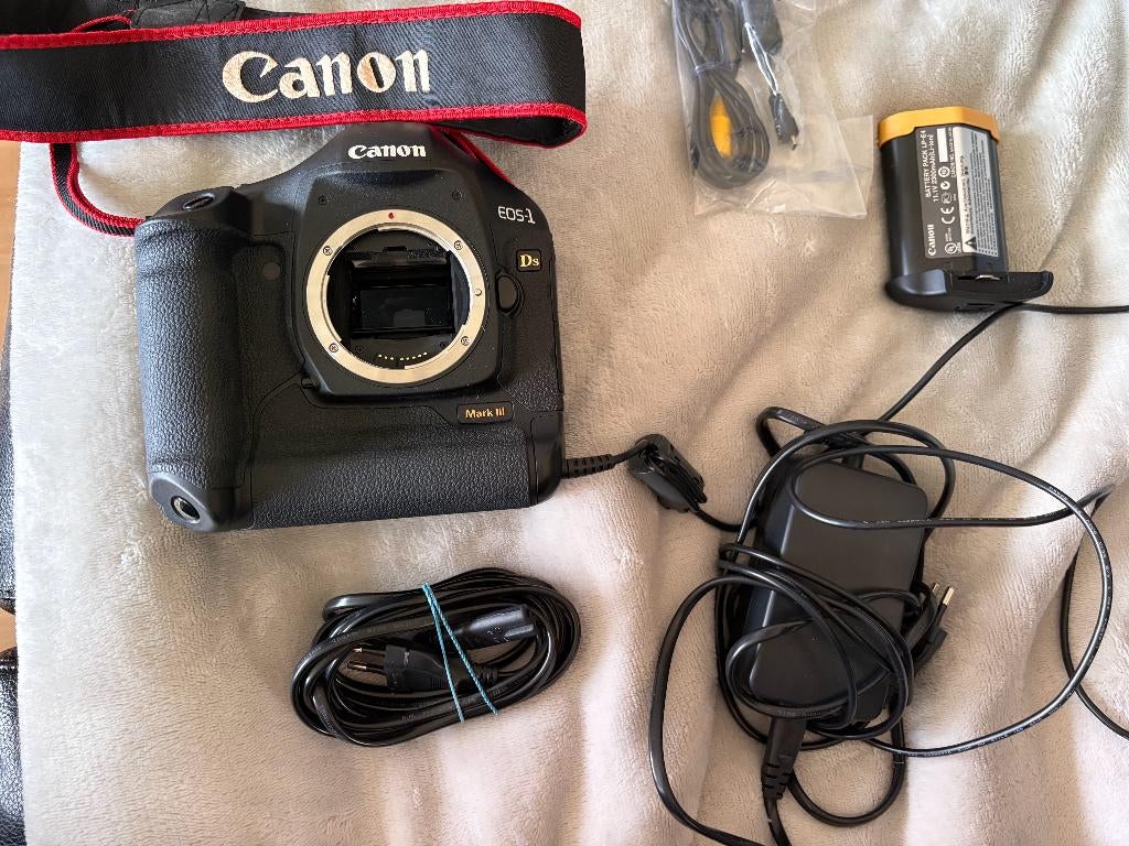 reflexcamera, Sans zoom optique, Canon, Comme neuf, Enlèvement