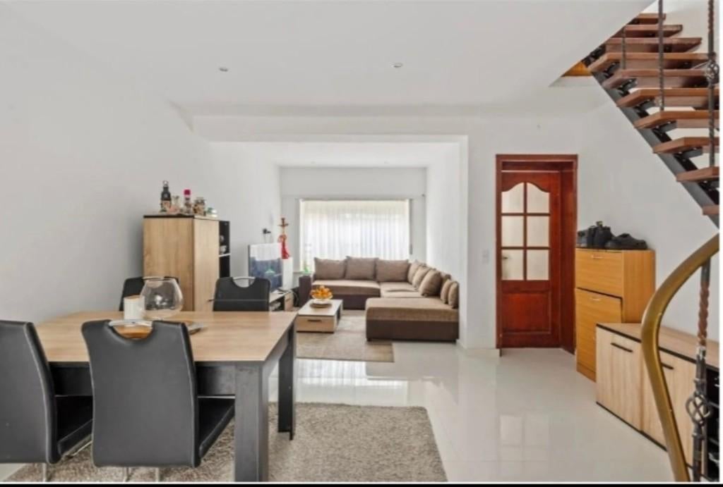 Instapklare woning in centrum van aalst epc c, Provincie Oost-Vlaanderen, Tot 200 m², 3 kamers, Tussenwoning