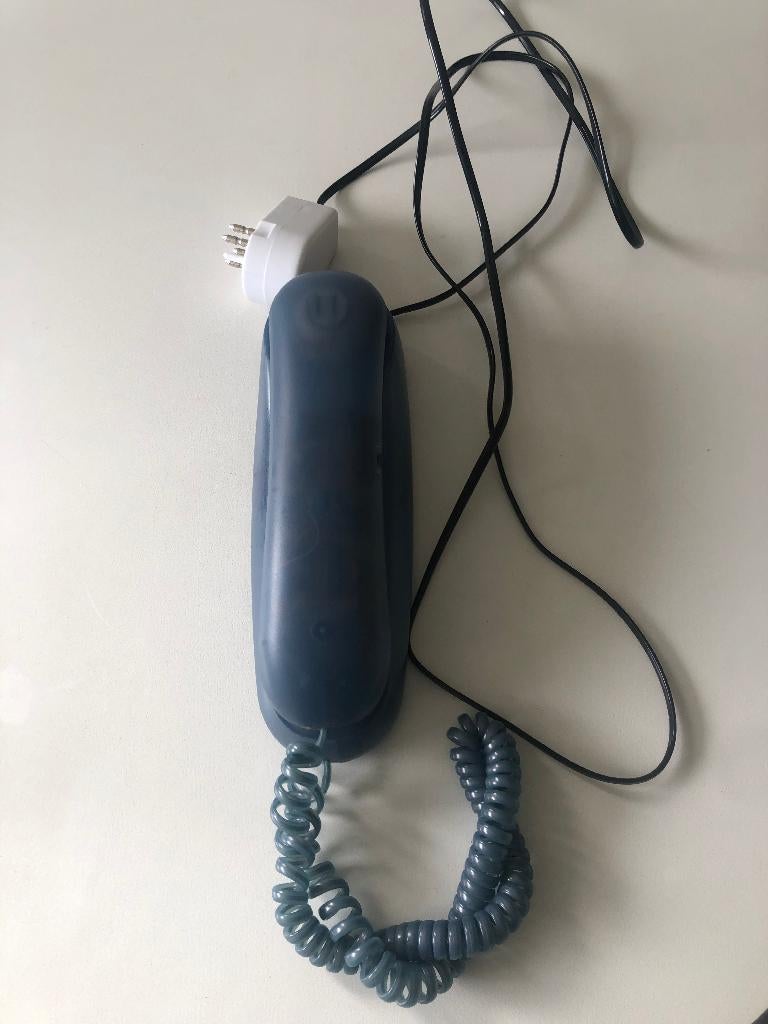 Vaste telefoon, Enlèvement, Utilisé