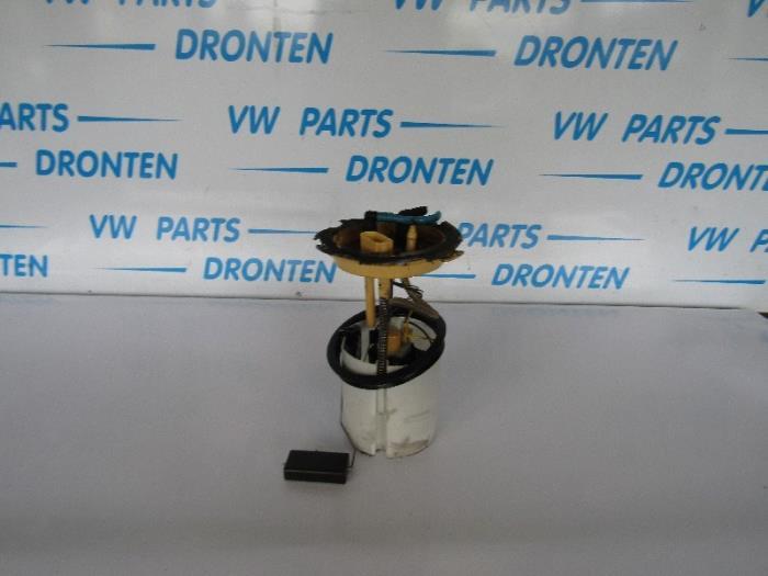 Pompe carburant électrique d'un Volkswagen Golf, Volkswagen, 3 mois de garantie, - 35
8251KS  Dronten, Utilisé