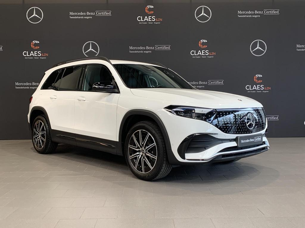 Mercedes-Benz EQB 300 4MATIC AMG Line DOS 8492, Auto's, Mercedes-Benz, Automaat, Gebruikt, 417 km, Wit