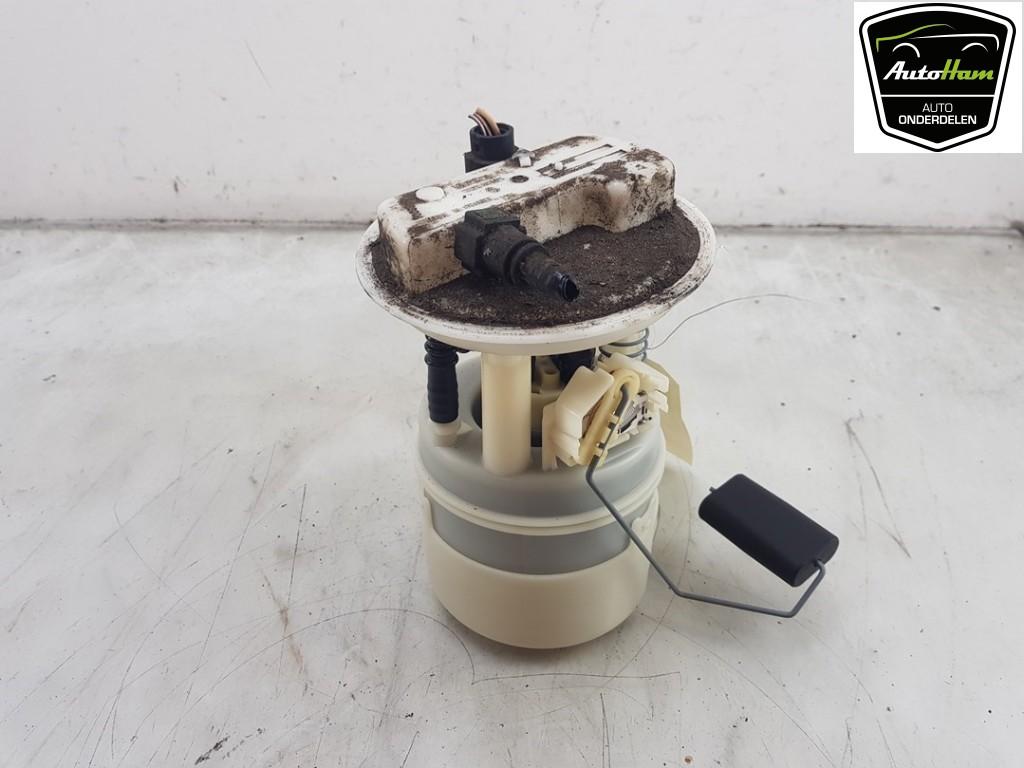 BRANDSTOFPOMP ELECT. Renault Clio II (BB / CB), Gebruikt, Renault