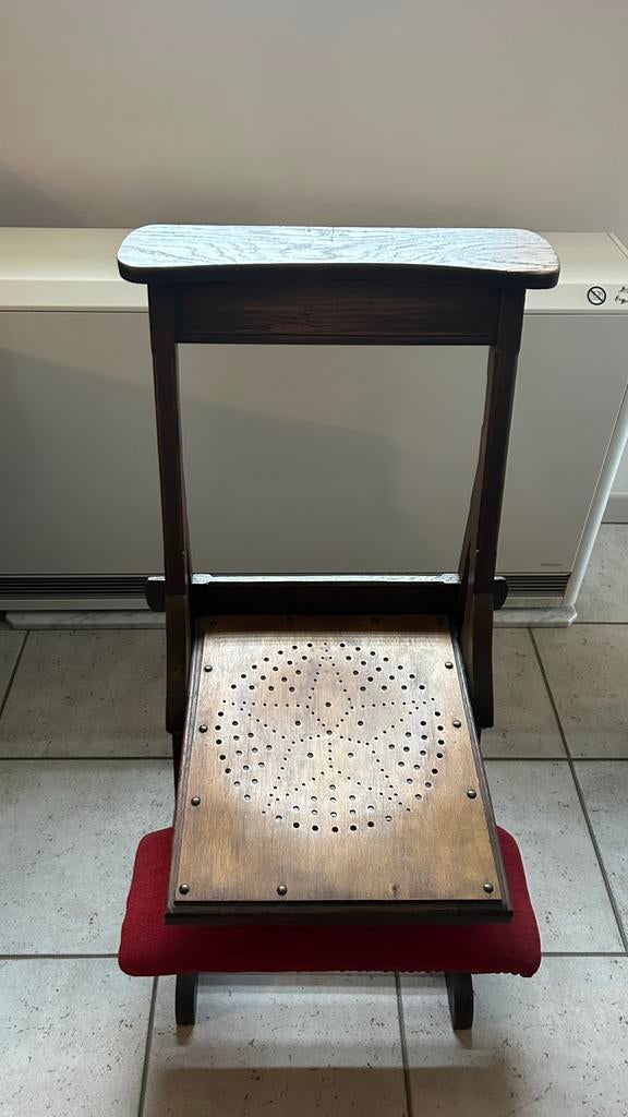 Bidstoel, Enlèvement