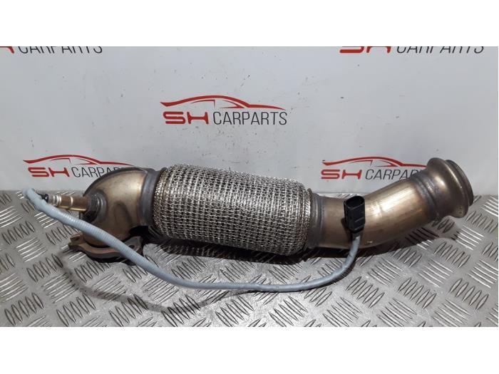 Uitlaat Tussenpijp van een Mercedes CLA, Auto-onderdelen, Uitlaatsystemen, Gebruikt, -, Ophalen of Verzenden, -