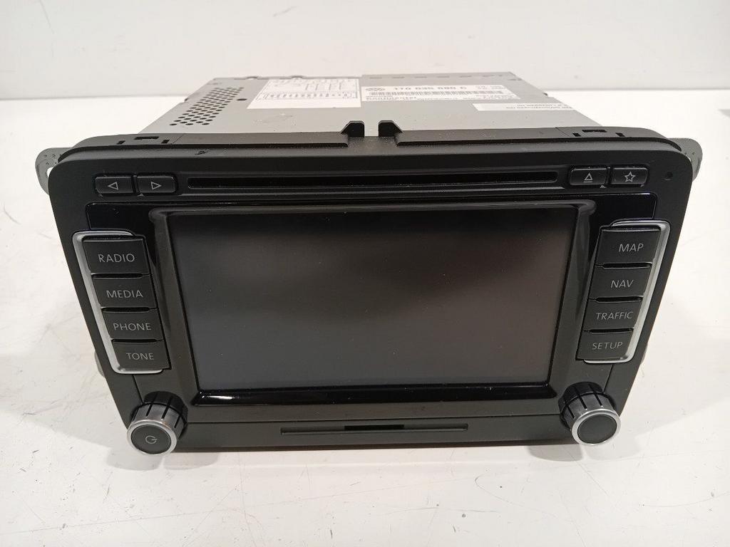 Navigatiesysteem Volkswagen Golf, Onderdelen@venauto.nl, Van der Ven Autorecycling B.V., Ettenseweg 76, 4706 PB Roosendaal, The Netherlands