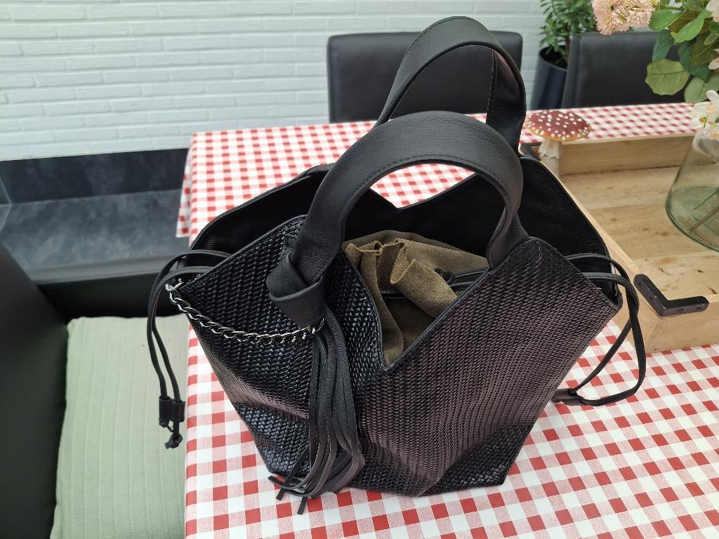 sac à main, Bijoux, Sacs & Beauté, Sacs | Sacs Femme, Enlèvement, Comme neuf, Noir, Sac à main