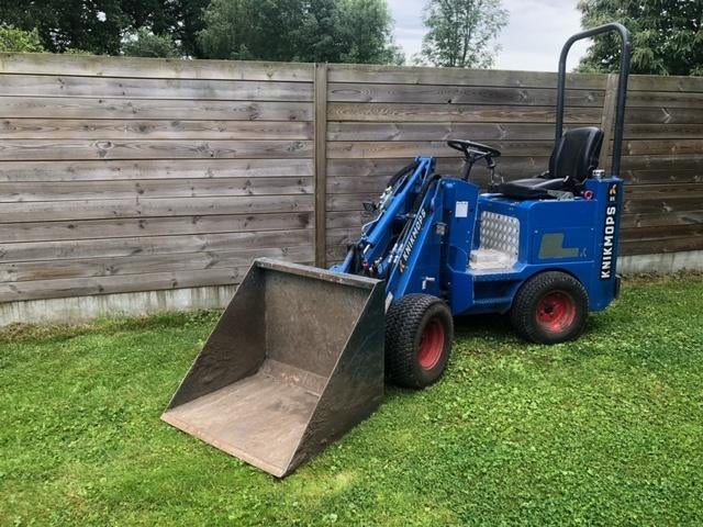 Knikmops KM85 - bj 2021, Enlèvement