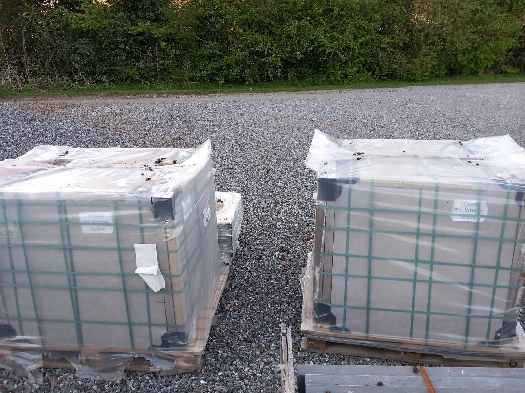 Carrelage extérieur en céramique 80x80 Tilestone Arc Smoke, Bricolage & Construction, Dalles & Carrelages, Neuf, Carrelage de sol