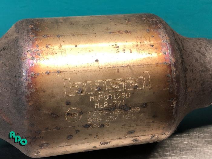 Catalyseur d'un Volkswagen Golf (Golf 04-), Volkswagen, -, 3 mois de garantie, Utilisé