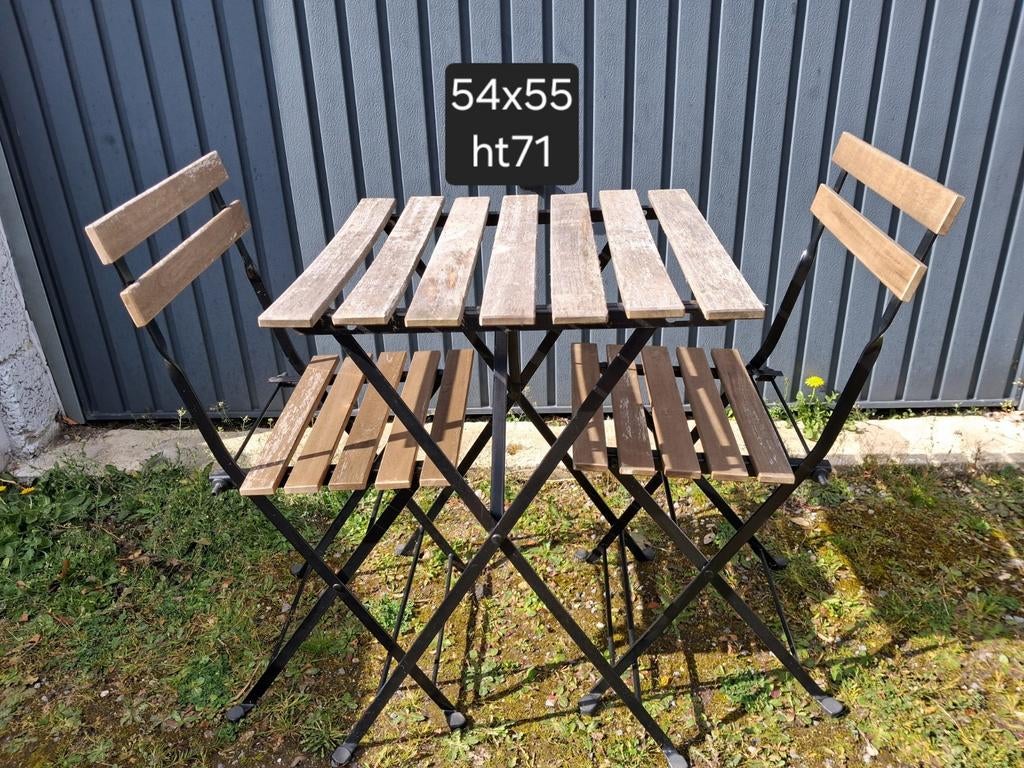 Table et chaises de jardin
Fer et bois, Jardin & Terrasse, Enlèvement, Bois