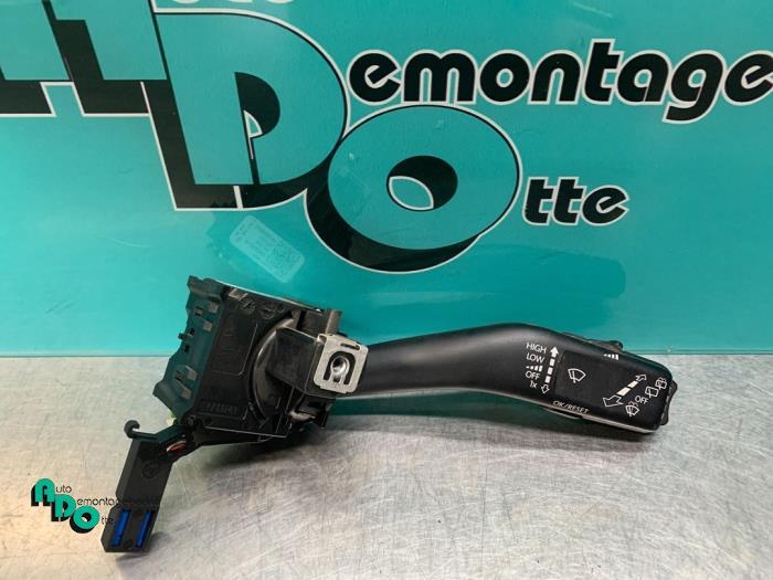 Commutateur essuie-glace d'un Volkswagen Caddy (Caddy 04-), Autos : Pièces & Accessoires, Tableau de bord & Interrupteurs, Volkswagen
