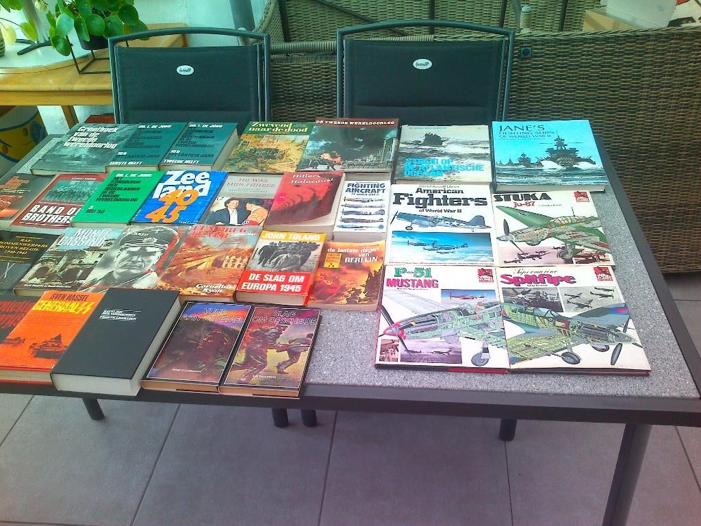 Allerlei militaire en oorlogsboeken., Boeken, Oorlog en Militair, Gelezen, Niet van toepassing, Diverse auteurs, Ophalen of Verzenden