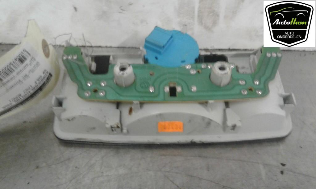 PLAFONNIER AVANT Volkswagen Golf IV Variant (1J5), Autos : Pièces & Accessoires, Utilisé, Volkswagen