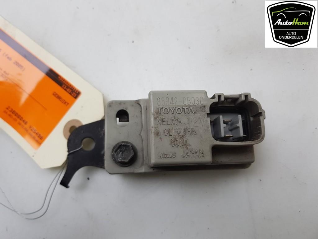 DIVERS RELAIS Toyota Avensis Wagon (T25 / B1E), Autos : Pièces & Accessoires, Électronique & Câbles, Toyota, Utilisé