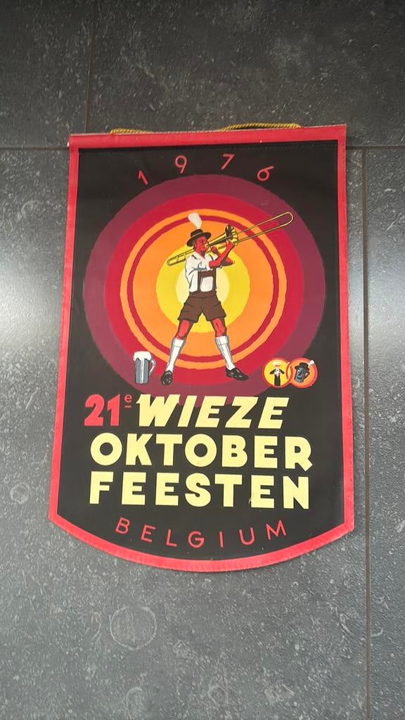 Vlagje 21e Oktoberfeesten Wieze, Enlèvement