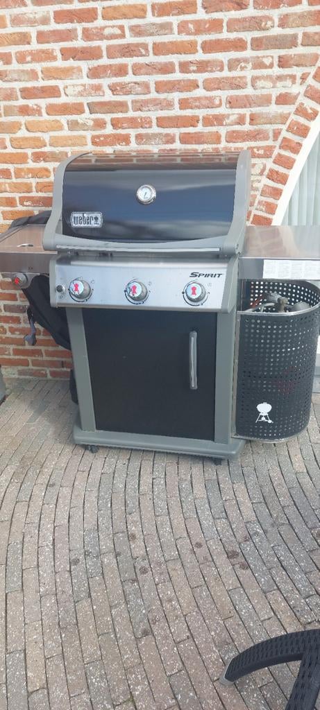 Gas BBQ Weber met zijvuur en hoes. Af te halen in Aarschot., Tuin en Terras, Ophalen