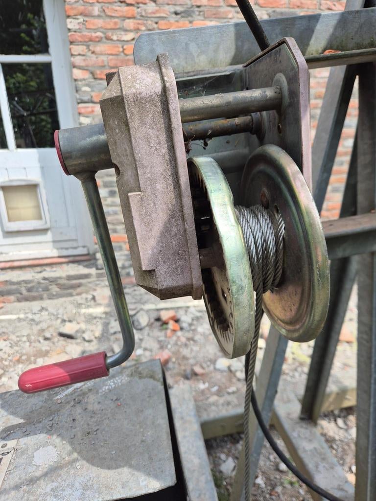 Bouwliftje, Bricolage & Construction, Enlèvement, Ascenseur de chantier