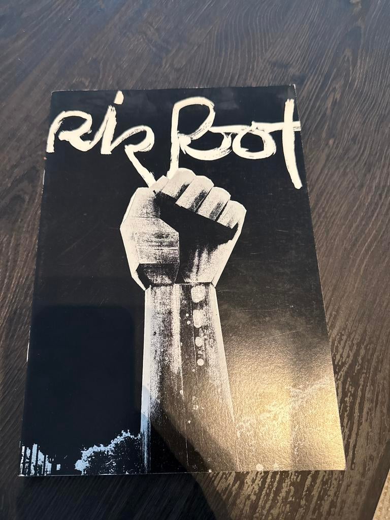 Kunstboek Rik Poot beeldhouwwerken/sculpturen kunstcatalogus, Enlèvement ou Envoi, Comme neuf