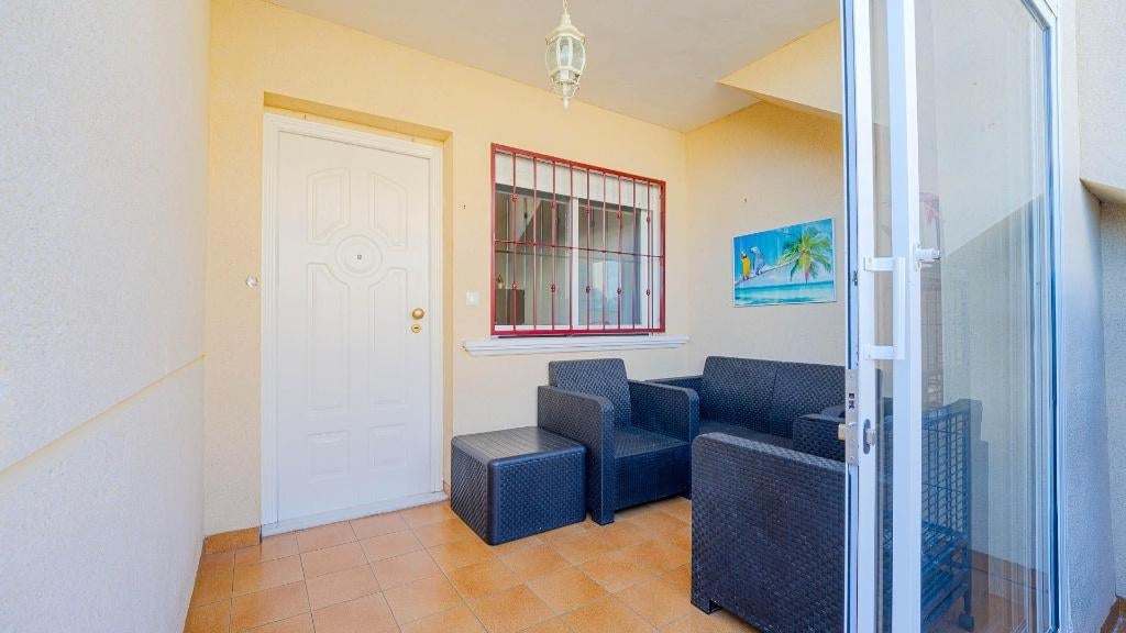 Begane grond met 2 slaapkamers te koop in Orihuela, Immo, Buitenland, Spanje, Appartement, Dorp