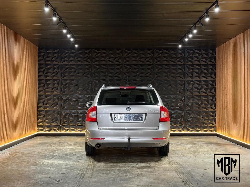 ✅ Skoda Octavia SW 1.2 TSI GARANTIE Trekhaak Navi Parksensor, Autos, Skoda, 1197 cm³, Achat, 1280 kg, Entreprise