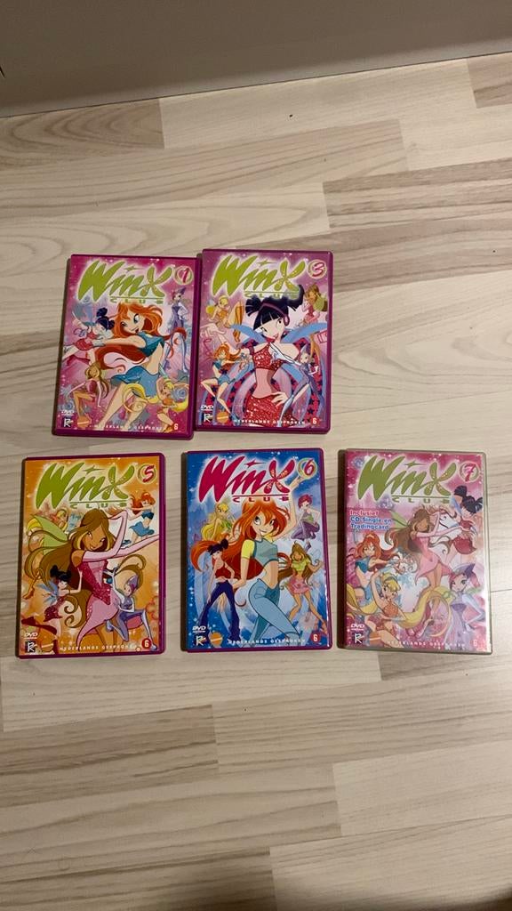 5 dvd's Winx club, Cd's en Dvd's, Ophalen of Verzenden, Gebruikt, Tekenfilm