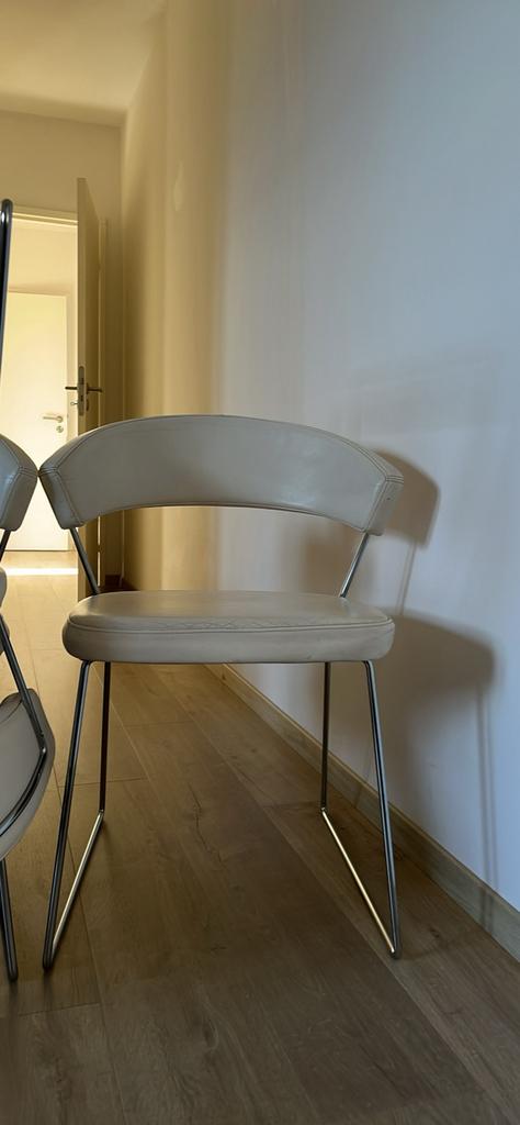 A vendre 4 chaises Calligaris, Maison & Meubles, Contemporain, Enlèvement, Utilisé, Blanc