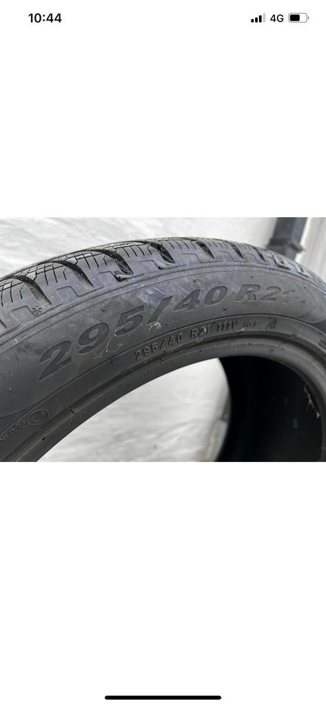 Pneus Pirelli Scorpion 295/ 40 R 21, Autos : Pièces & Accessoires, Pneus & Jantes, Pneus hiver, 295 mm, 21 pouces, Pneu(s)