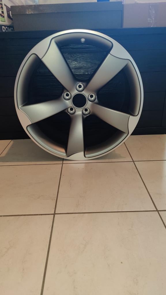 NIEUWE originele 19" rotor velg, Ophalen, Band(en)