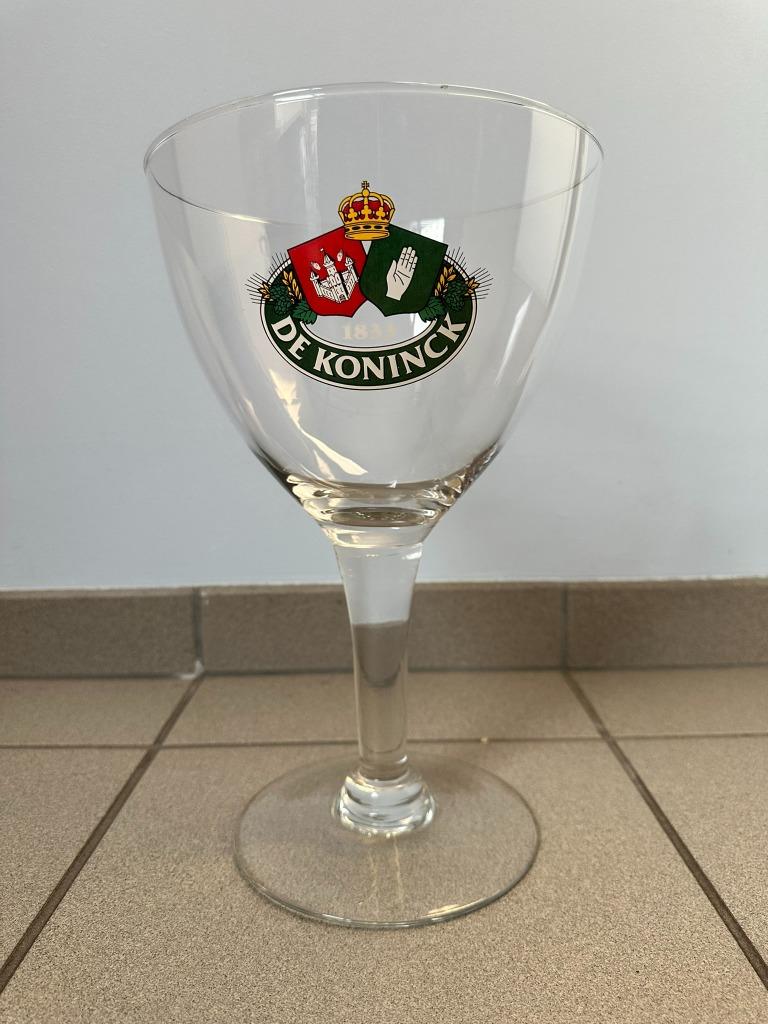XXL Bolleke DE KONINCK heel oud logo - Voor de MEGA Dorst!, Verzamelen, Glas en Drinkglazen, Zo goed als nieuw, Bierglas, Ophalen of Verzenden